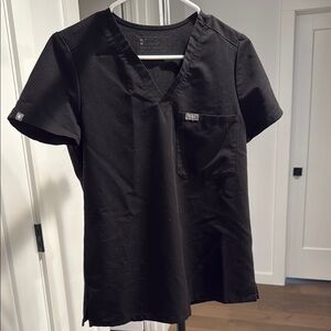 FIGS One Pocket Scrub Top